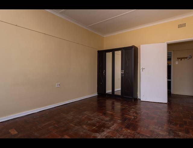 3 BEDROOM APARTMENT FOR SALE IN TURFFONTEIN